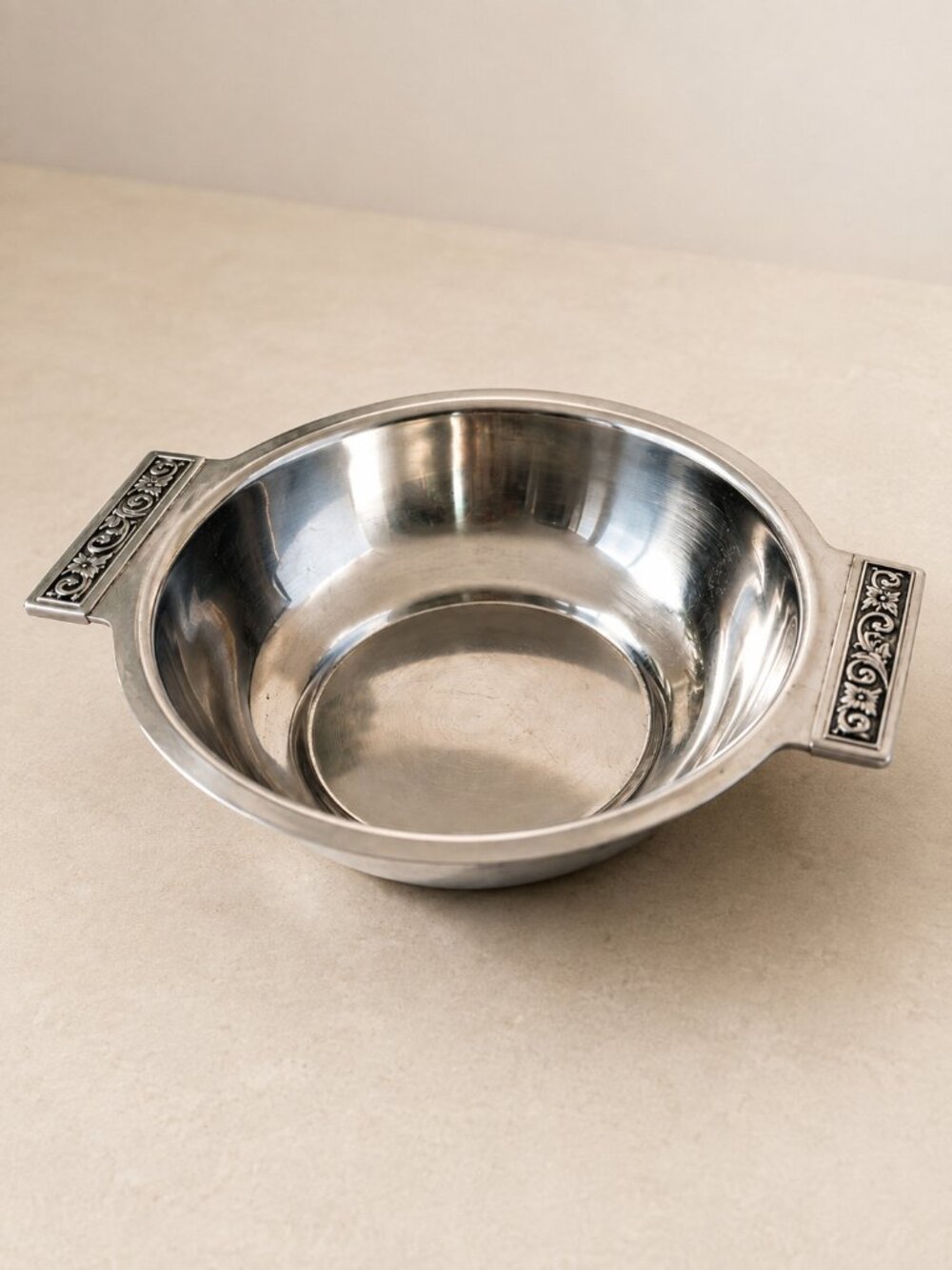Vintage International Decorator 18-8 Stainless Serving Bowl Japan Floral 11.25"